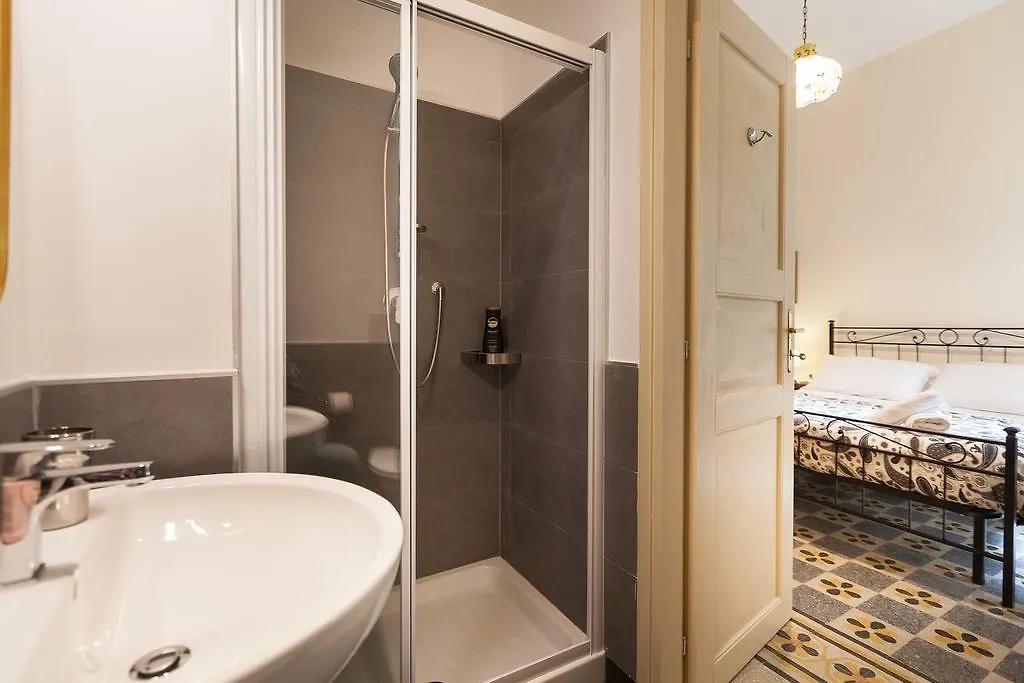 Betty Holiday Valadier Guest House Rome 0*,