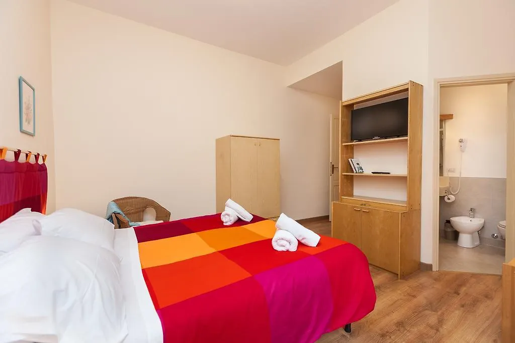 Betty Holiday Valadier Guest House Rome
